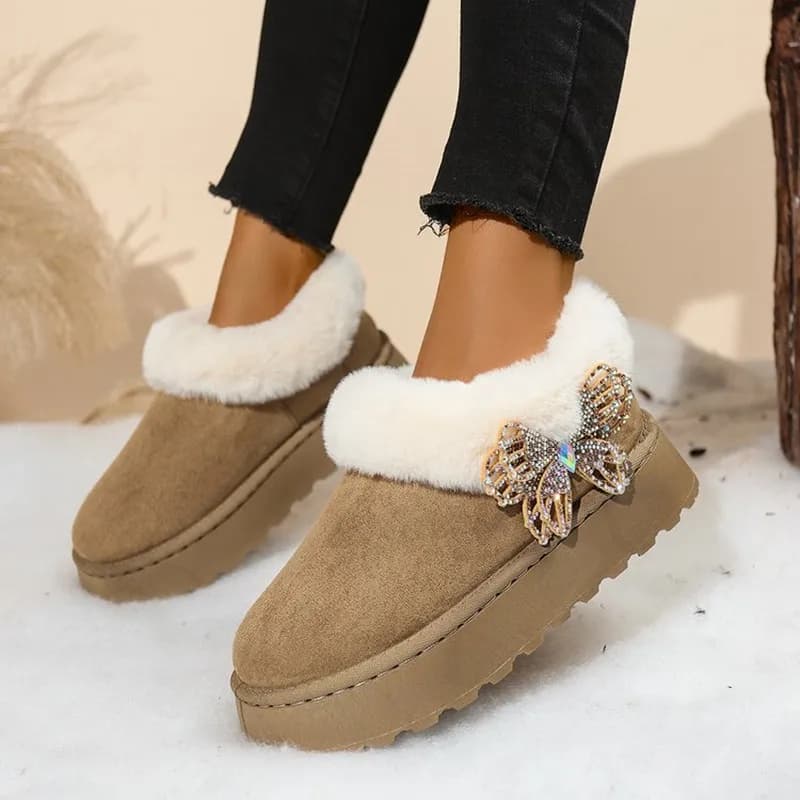 2026 Stivali da neve in pelliccia da donna nuovi in pelle scamosciata di lusso Mocassini caldi invernali Scarpe firmate Stivali corti in cotone peluche Piattaforma Comfort alla moda