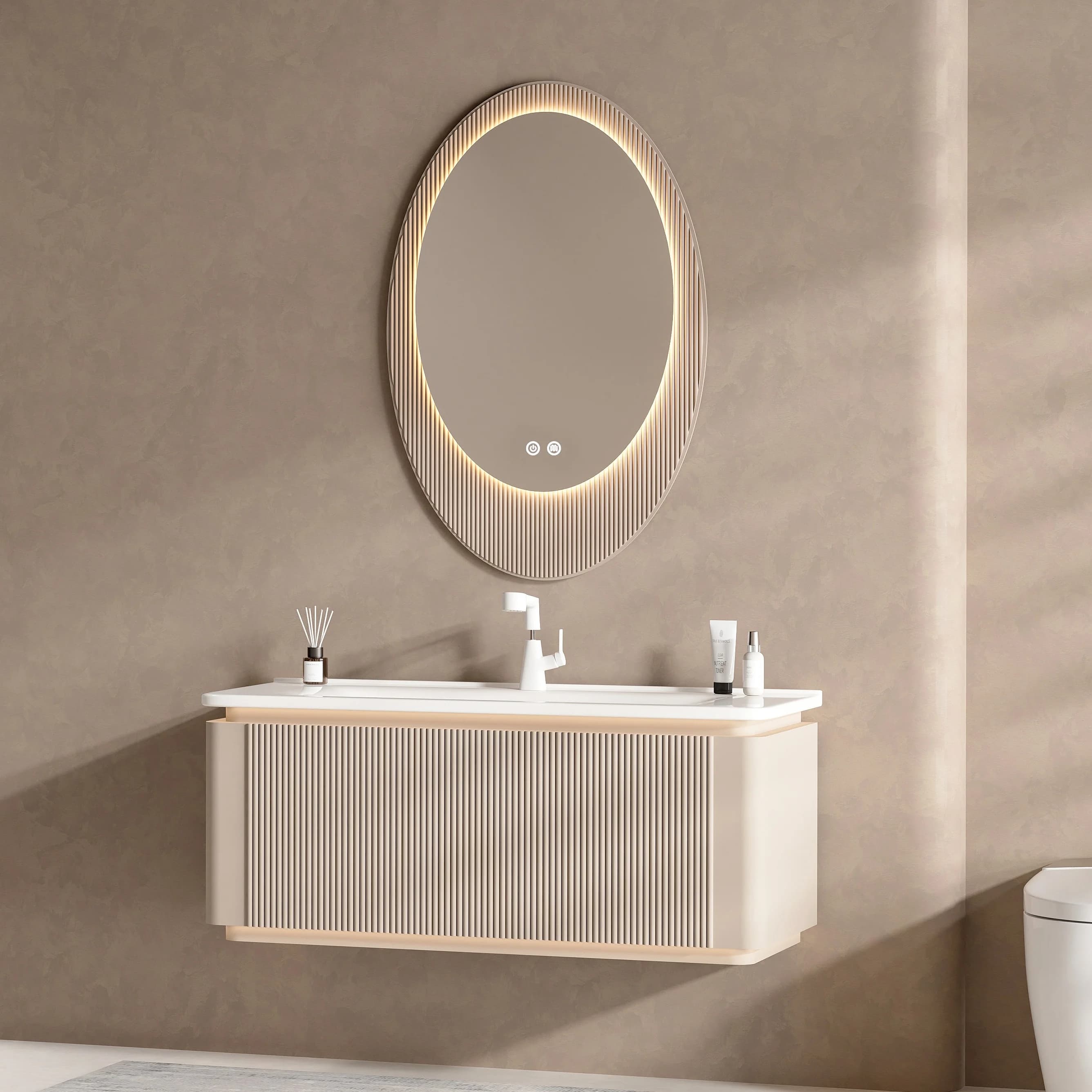 Mobile Bagno Moderno Sospeso in PVC con Lavabo in Ceramica e Specchio Smart - Design Semplice