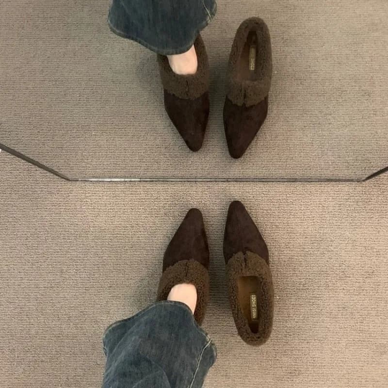 Women's Hot Cotton Wool Retro Suede Lamb Shoes Autumn/Winter 2025 New slip-on shoes in reinforced wool inside
