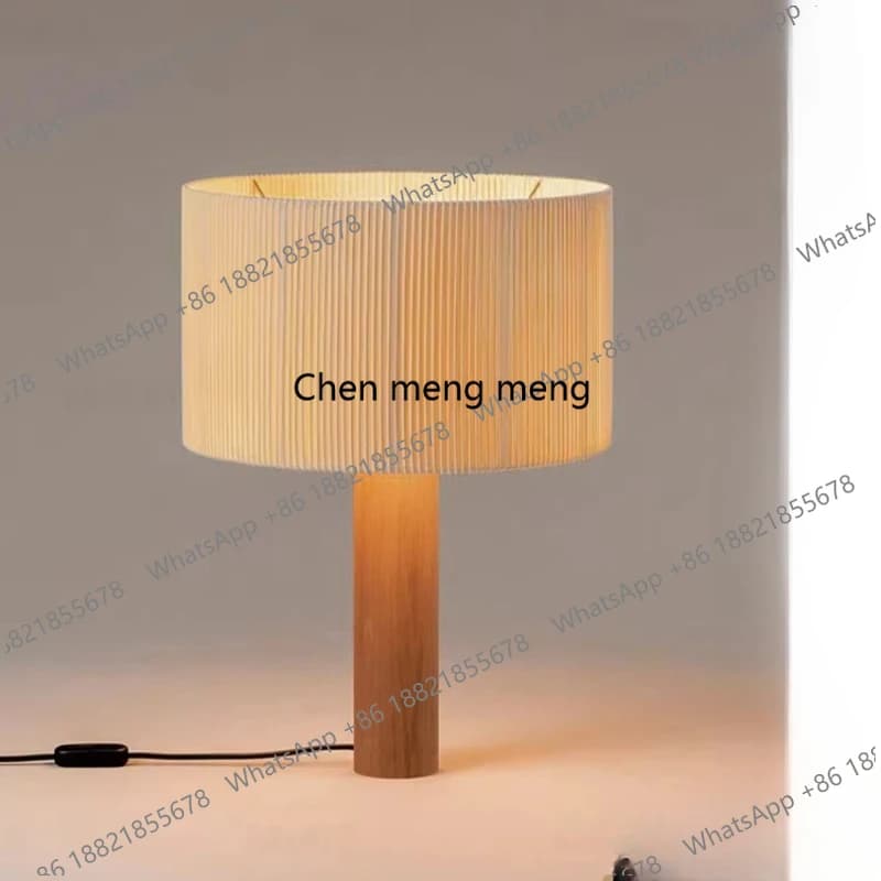 Lampada da scrivania in legno massello stile medievale, lampada decorativa in tessuto per comodino da camera da letto
