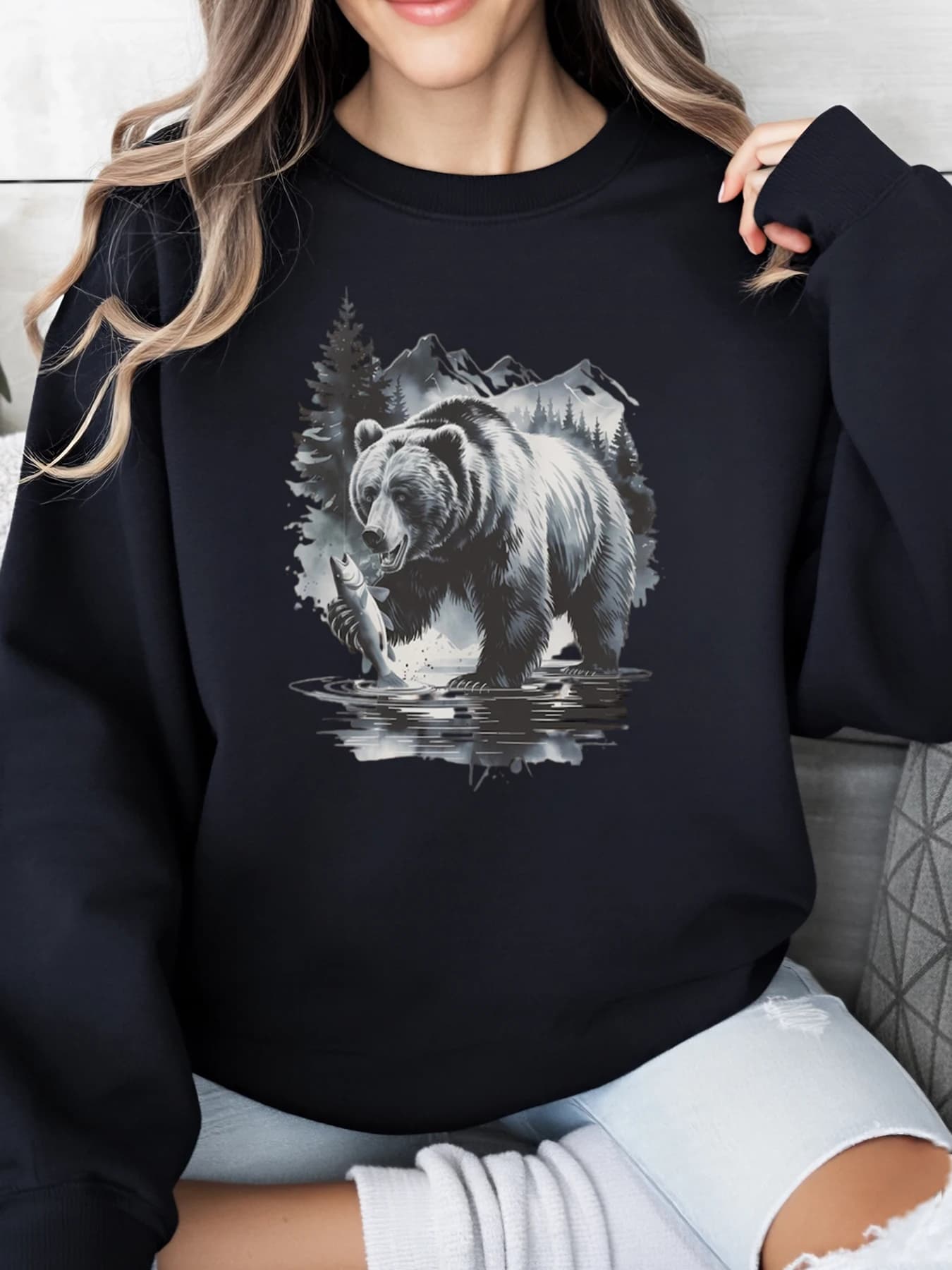 Orso Pesca Scena di montagna Stampa Felpa girocollo di Halloween Donna Abbigliamento casual da esterno Nero Taglie forti