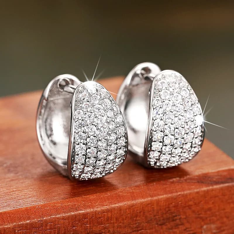 Orecchini Femminili Raffinati in Argento Sterling 925 con Zirconi Cubici Scintillanti Rotondi e Lucidi, Accessori per Donne, Gioielli da Matrimonio