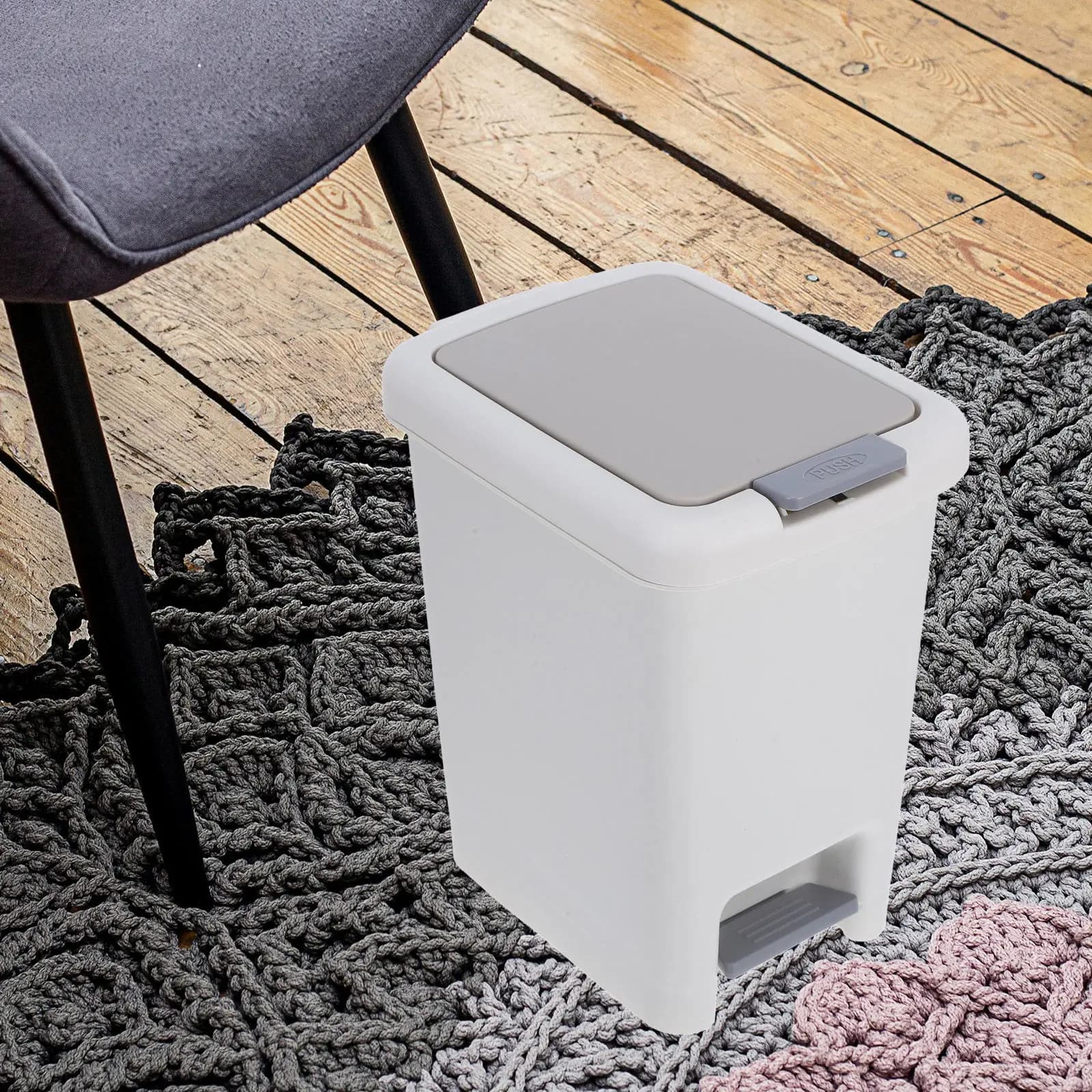 Plastic Press-to-Open Desktop Trash Can Small Space Saving Waste Bin for Bathroom Office Kitchen Bedroom Modern Round White