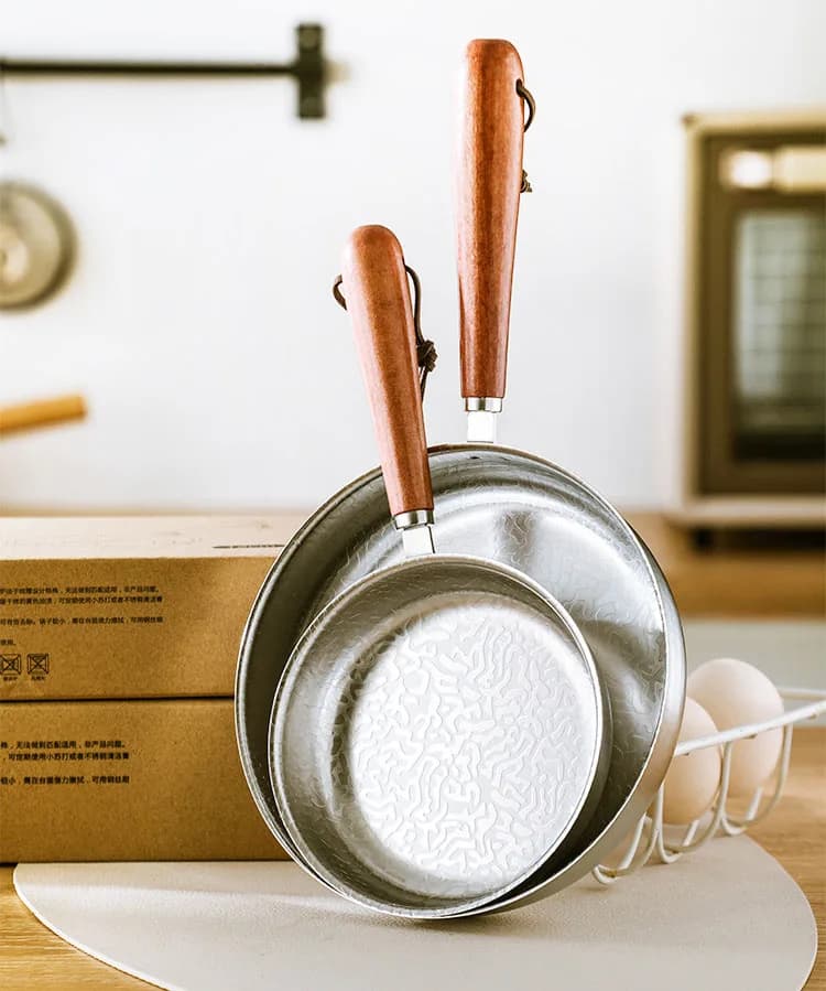 Mini padella coreana in acciaio inossidabile 304 - Modello fiocco di neve non rivestito, multiuso per friggere uova, riscaldamento del latte e fritto, piccola