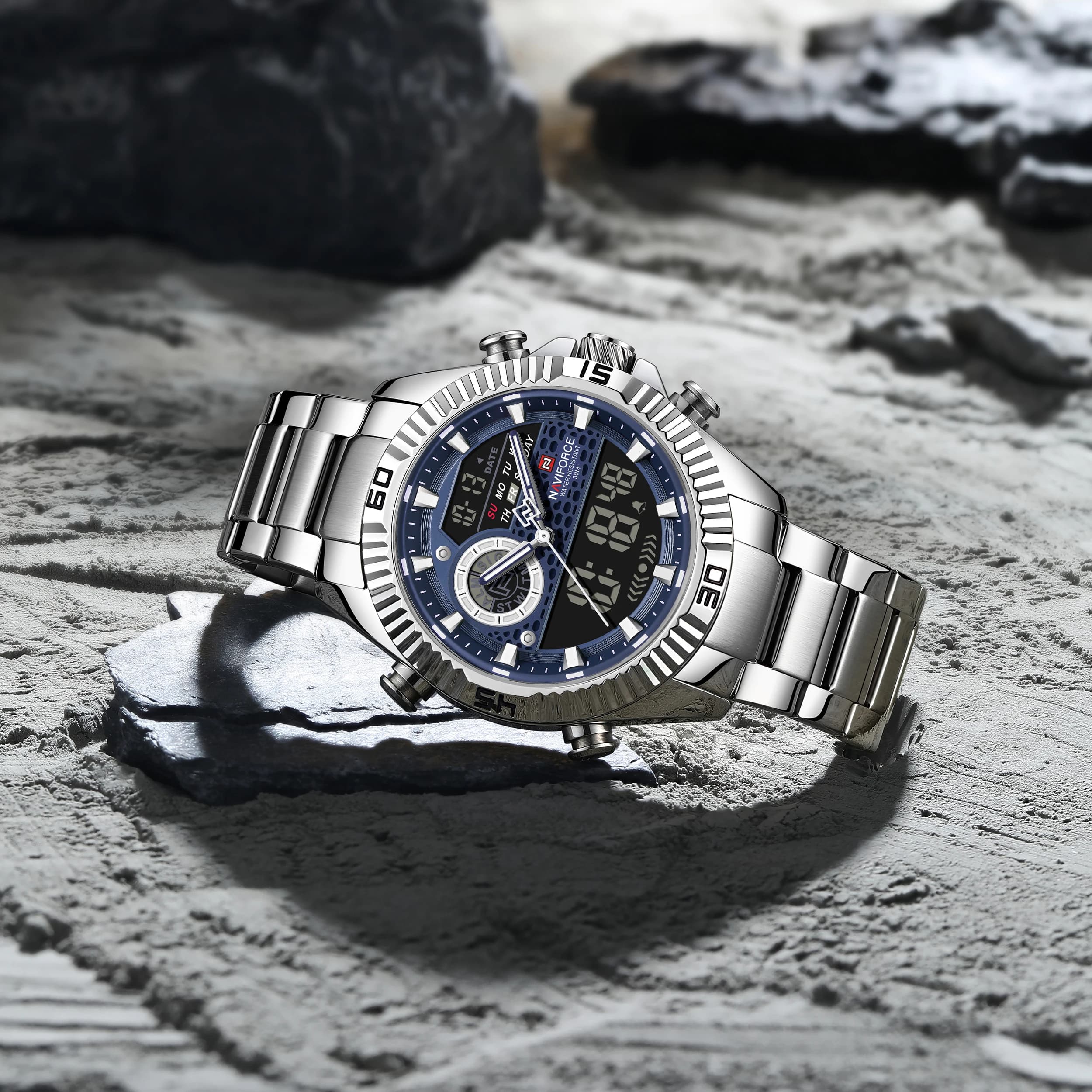 High Quality NAVIFORCE Men Double-display Watch Quartz Watch Business classics Stainless Steel Watch Multifunctional Application
