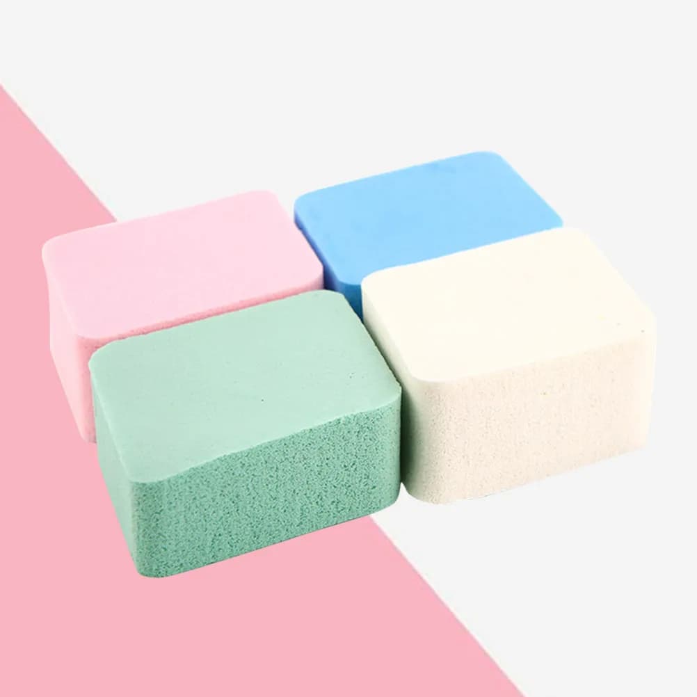 4Pcs Four-Color Diamond Cut Powder Puff Ultra-Soft Makeup Sponge Ideal for Foundation Concealer Blusher Face Powder Sensitive