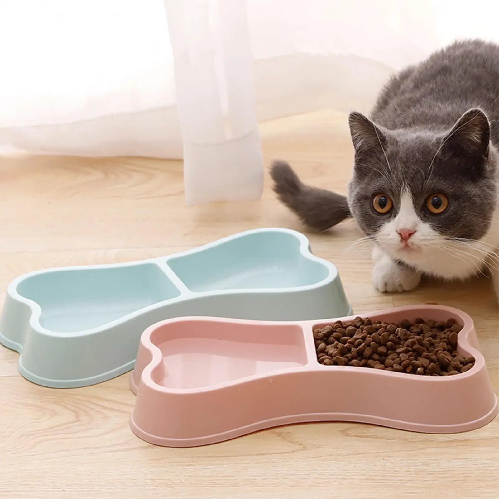 Ciotola per animali domestici a forma di osso, 2 in 1, per cibo e acqua, con base antiscivolo, set per l'alimentazione dei gatti, ideale per piccoli spazi.