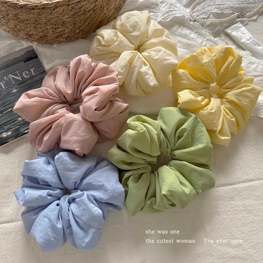 1/5pcs Pastel Fluffy Scrunchie Soft Ruffled Design Perfect Daily Casual Hairstyling Hair Accessory Casual Styling Comfortable