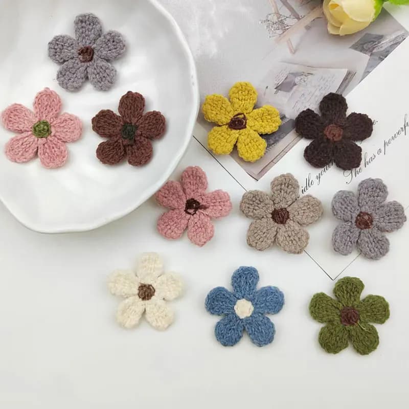 10Pcs 2.5cm Snowy Chiffon Five-Petal Flower Patches DIY Kit for Headwear Clothing Shoe Sock Scarf Pin Decoration