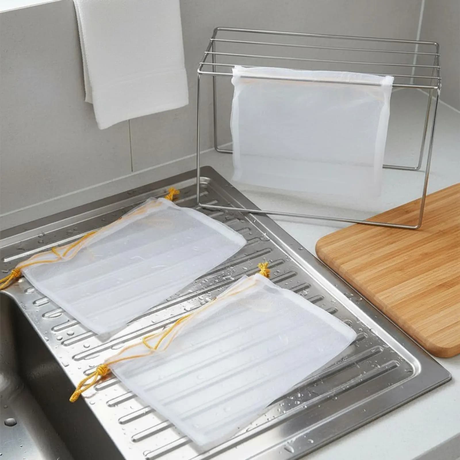 Set di 4 Sacchetti Filtranti per Miele Riutilizzabili, Sacchetti Filtranti Superfini per Miele Lavabili e Versatili per Produttori Casalinghi