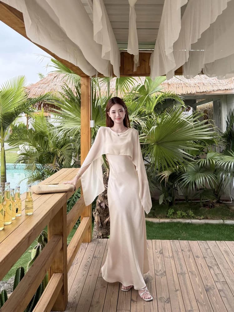Elegant Summer New Style Women's Dress Chic Shoulder Shawl Splice Fish Tail Long Skirt Slimming Waist Design French Style Casual