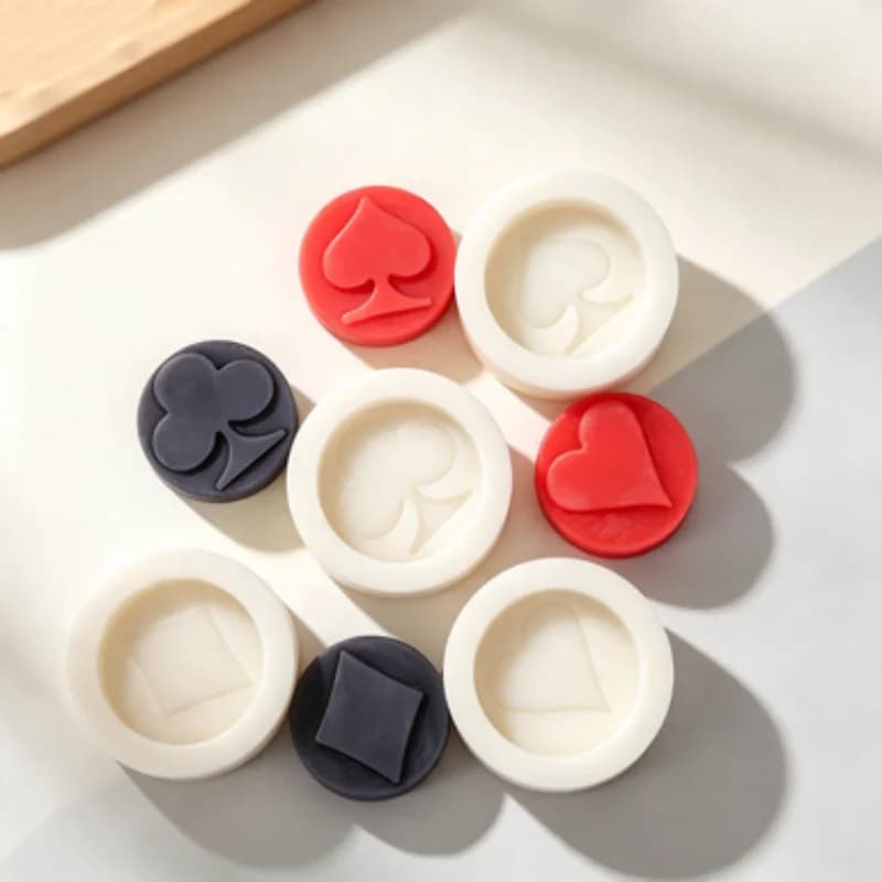 Poker Suit Silicone Soap Molds Spade Heart Club Diamond Playing Card Symbols Shape Handmade Candle Resin Candy Chocolate Making
