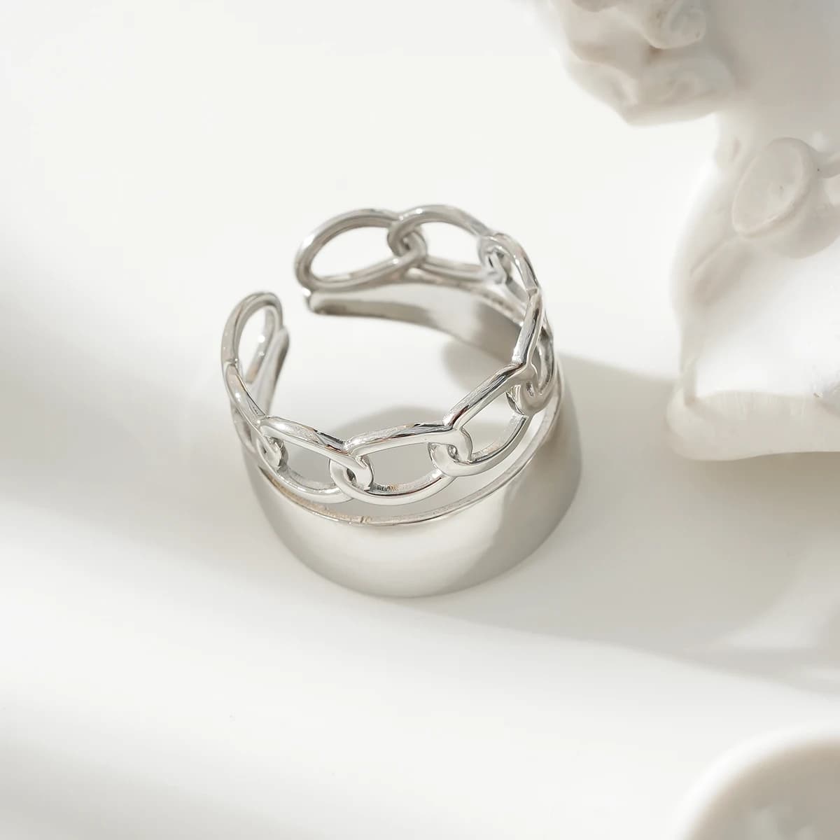 Simple light luxury personality small open ring women, double brushed twist open ring for women