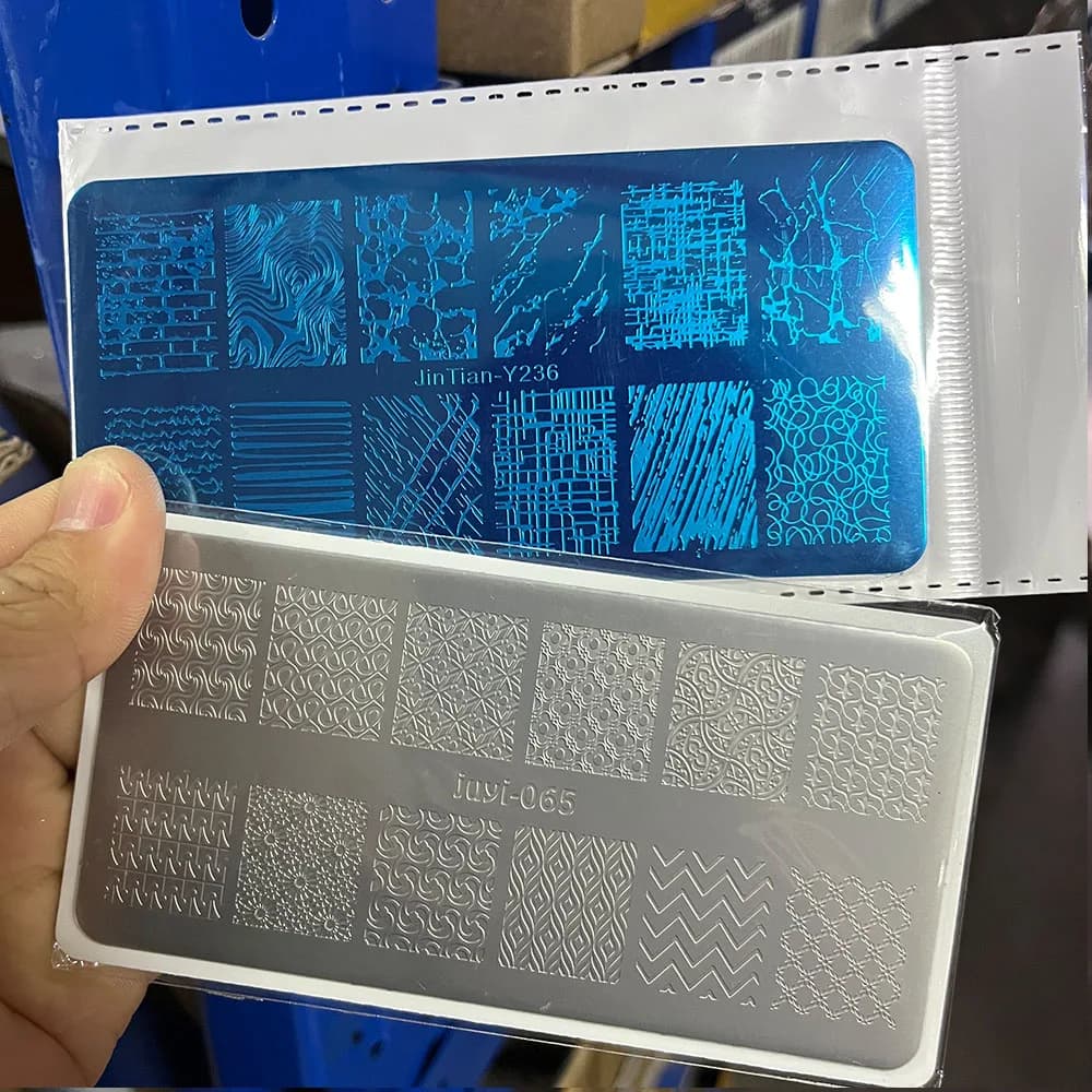 1Pc Piastre per timbratura per unghie in marmo a onda geometrica Piastra per modello di stampa per smalto gel UV in acciaio inossidabile Stencil per nail art floreali