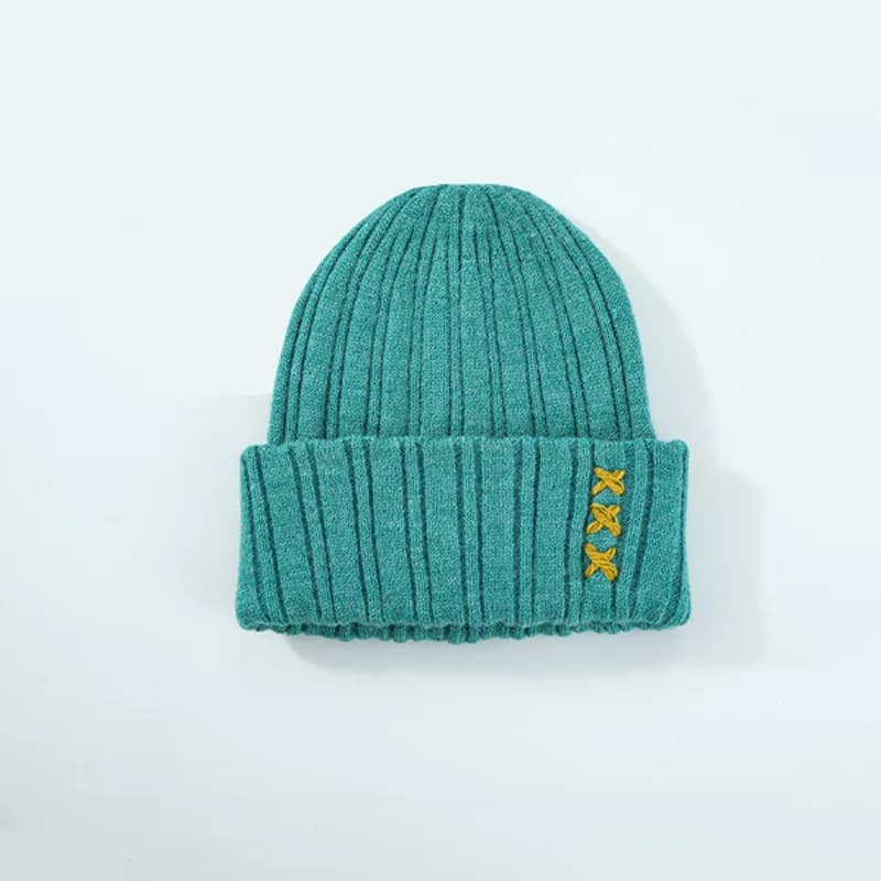 Handmade Unisex Cable Knit Beanie, Solid Color Winter Hat for Adults, Trendy Style