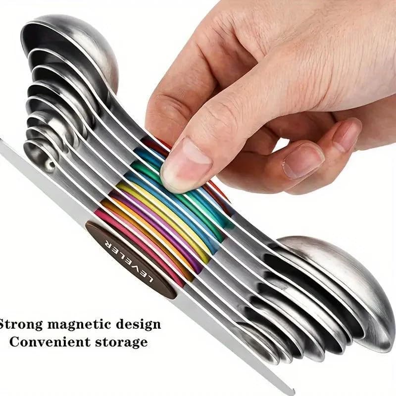 Set da 9 pezzi con cucchiaio dosatore a doppia testa in acciaio inossidabile con aspirazione magnetica e strumento per cuocere il cucchiaio dosatore con scala