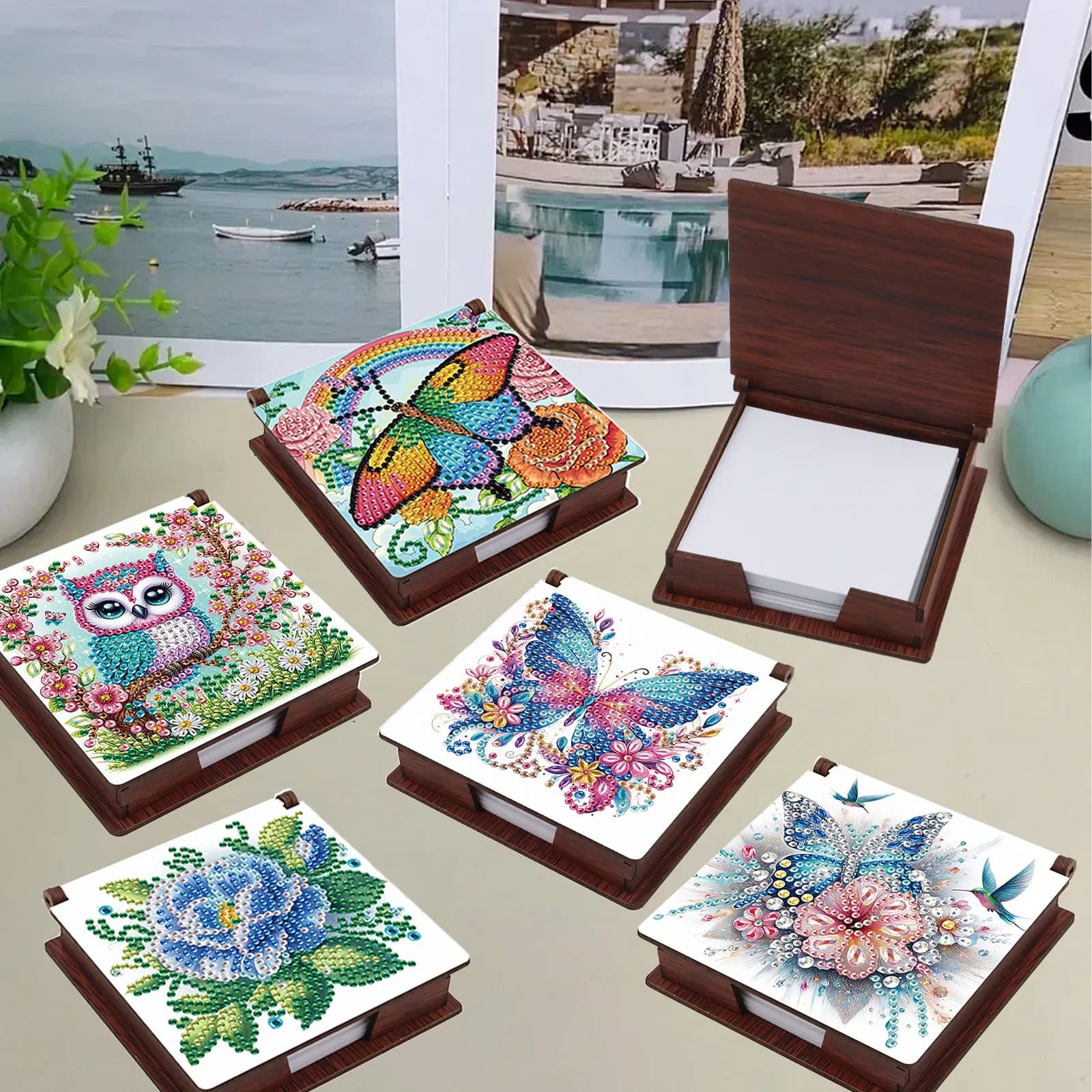 Kit di scatole per appunti adesivi con pittura artistica con diamanti di forma speciale, scatola per appunti con diamanti parziali per animali per decorare il regalo dell'home office
