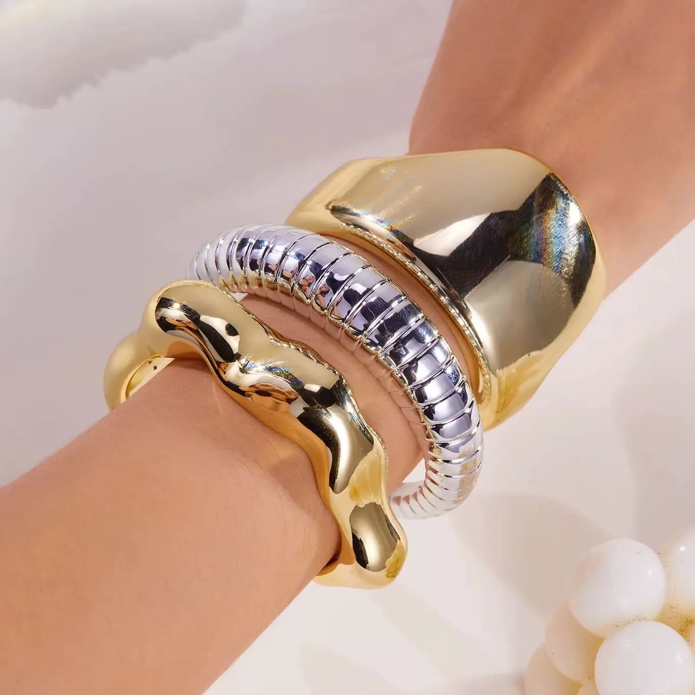 Punk Irregular Wide Cuff Chunky Bangle for Women Smooth Plastics Gold Color Geometric Bangle 2025 New Trendy Jewelry Gifts