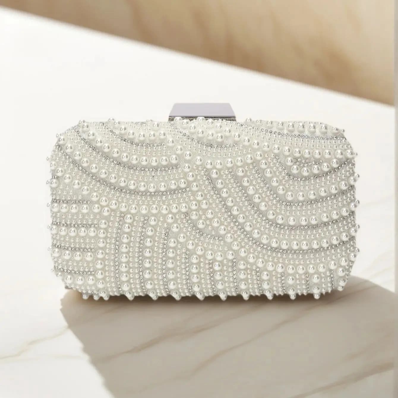 Borse da sera da donna con perline Borse con design a patta con strass di perle scavate Borsa da donna con catena a tracolla