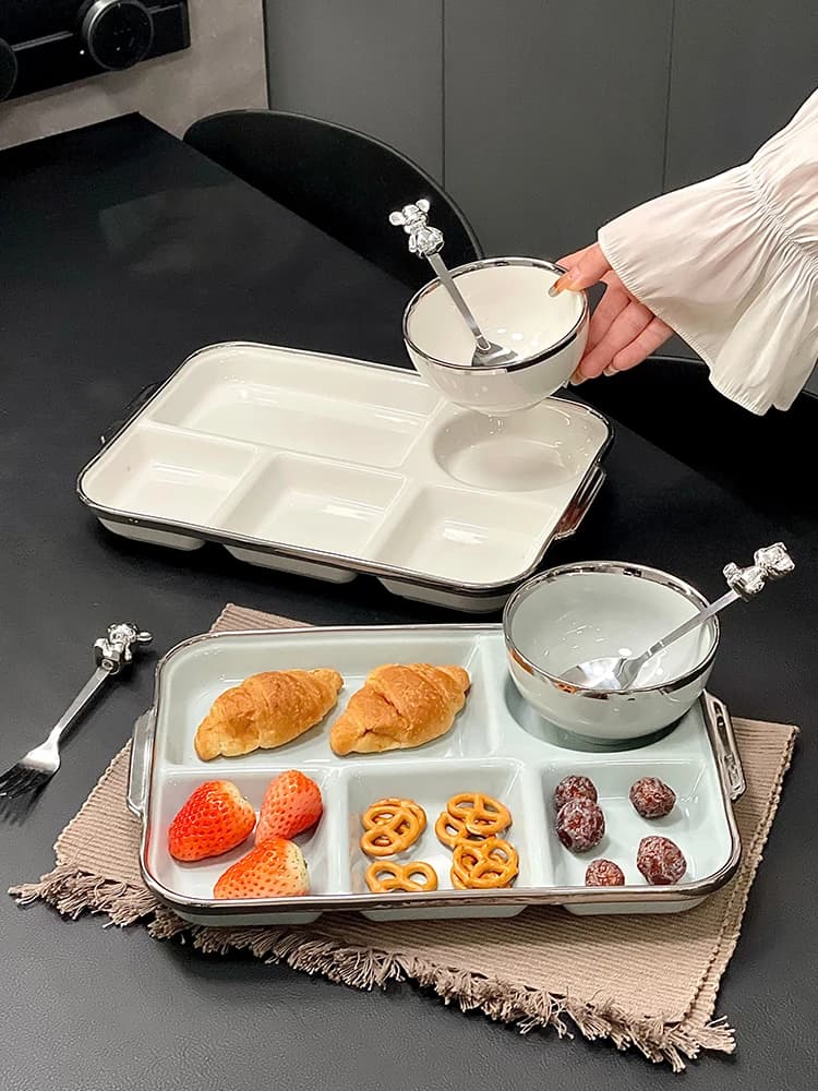 Creative dish Nordic Sle for Pasti, Rectangular Long, for One Person, for Diet and Weight Loss, Divided Plate, Cutters