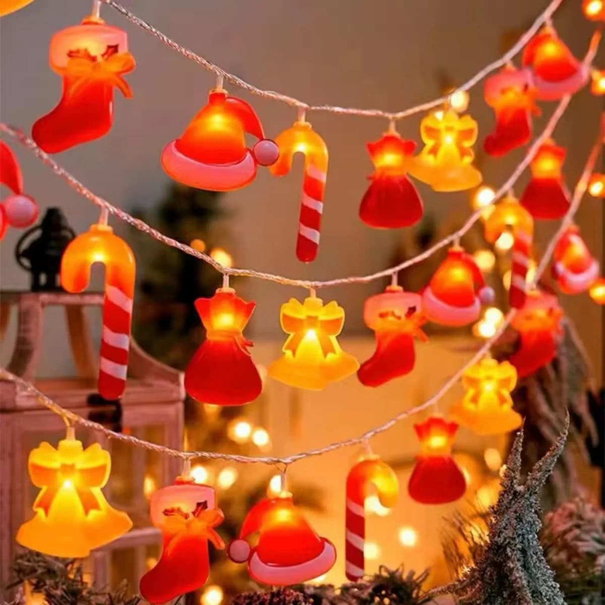 1pc Luci della stringa di Natale con bastoncino di zucchero, cappello, calzini, portafoglio e campana 10/20/30LED Lampada da fata per albero di Natale per la decorazione del giardino di casa