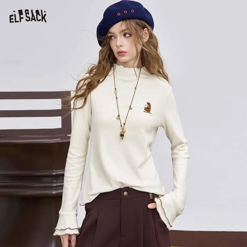 ELFSACK 2025 Inverno Nuovi Arrivi Casual Animale Ricamato Balza Manica Lunga Mezza Collo T-shirt Per Donna