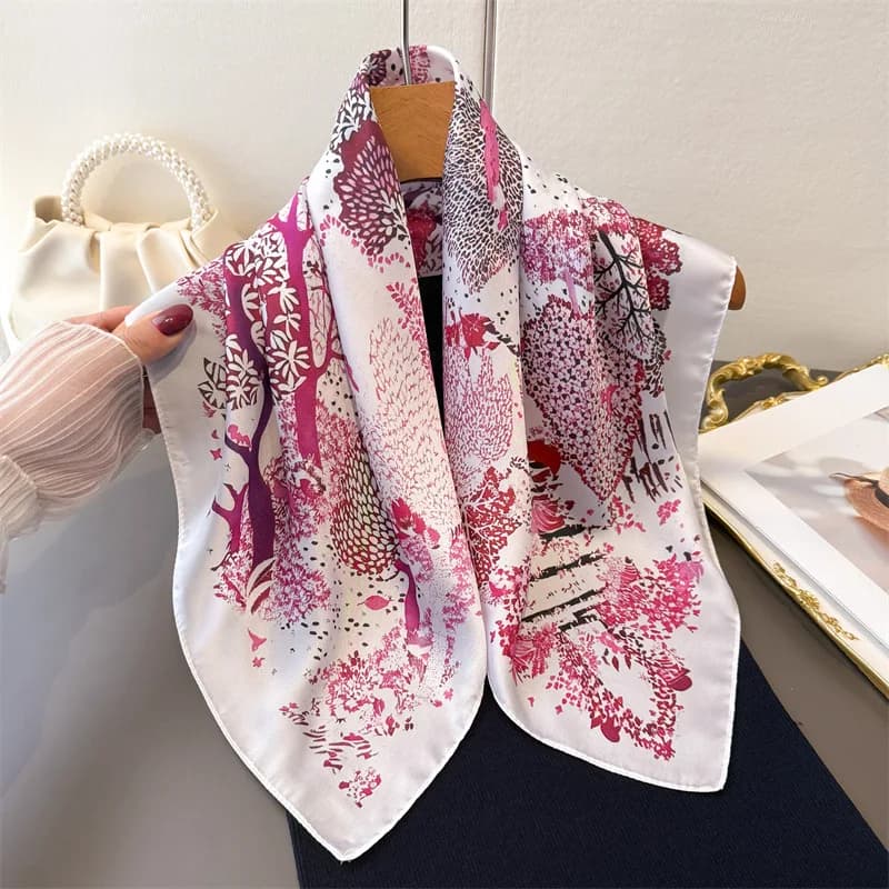 Foulard Quadrato in Seta 70*70cm con Stampa a Strisce di Zebra per Donne, Bandana alla Moda, Decorazione Hijab, Sciarpa Femminile