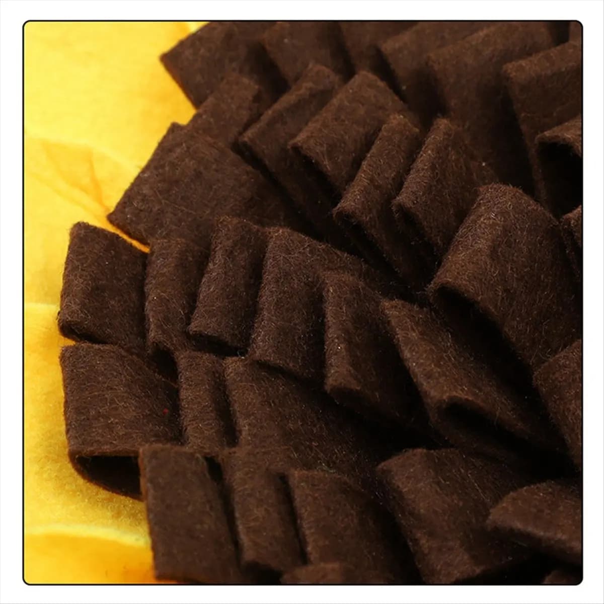 A013 Tappetino Olfattivo per Cani, Ciotola per Alimentazione Lenta, Dispenser di Cibo, Gioco Puzzle a Forma di Girasole per Alleviare lo Stress