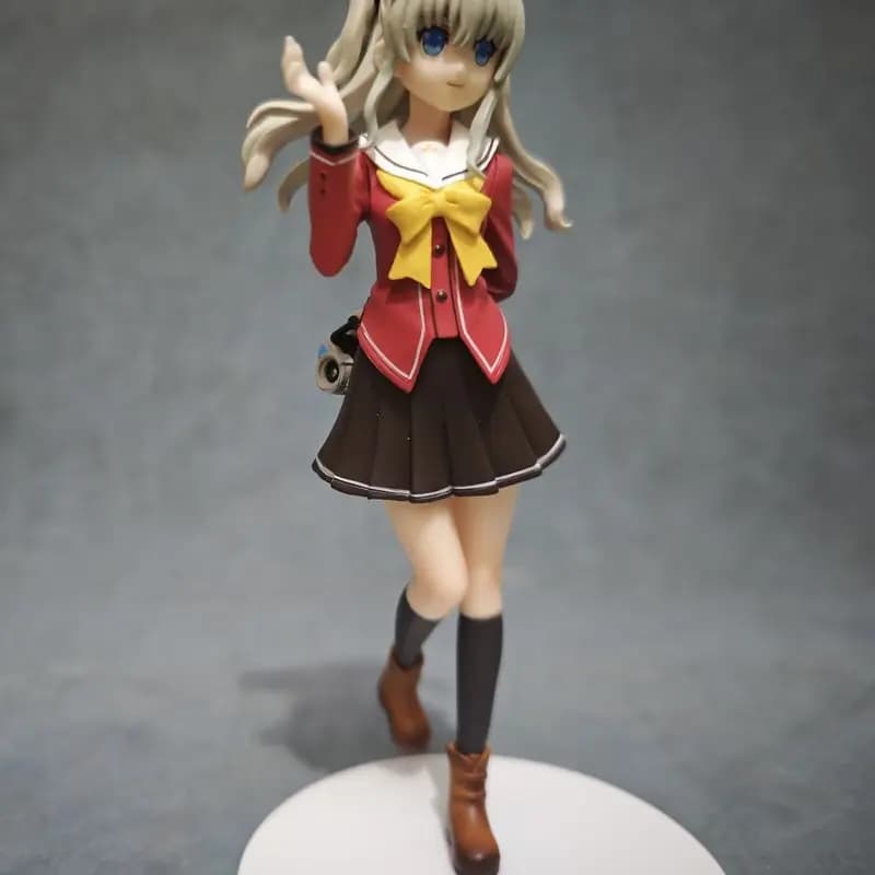 Charlotte Tomori Nao Action PVC Figure Uniforme scolastica Ragazza carina Statua Modello Anime Periferico Decorazione da scrivania Regalo Giocattolo da collezione