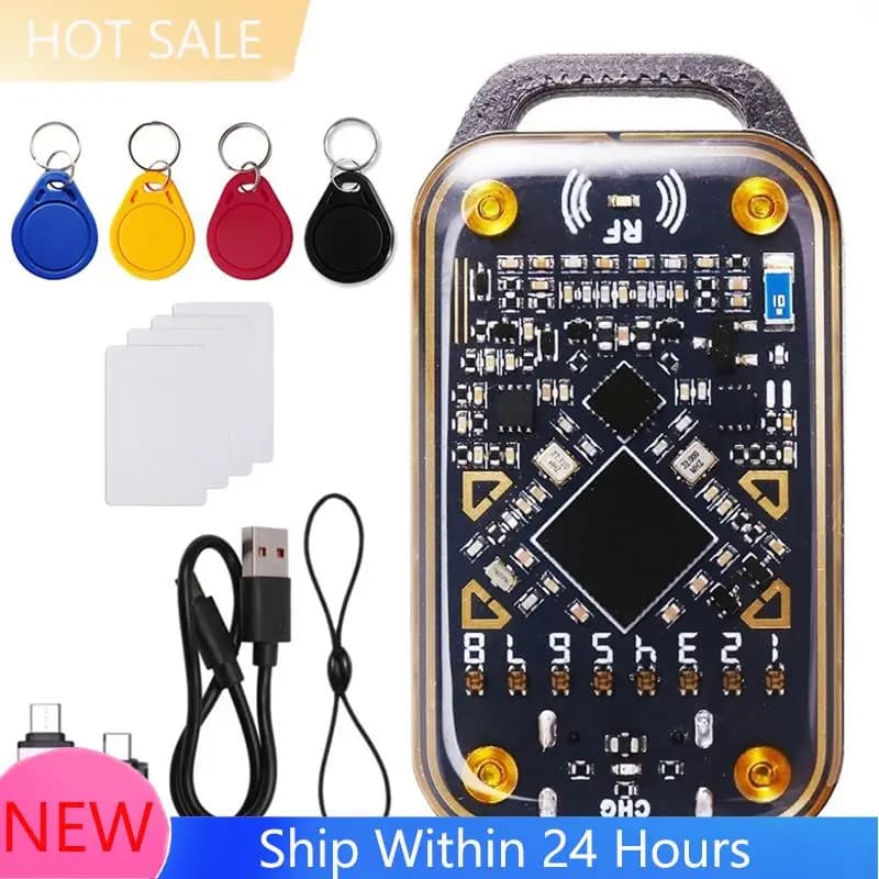 【Disponibile】Emulatore di Smart Card, Decodificatore di Carte ID IC, Lettore di Chip Smart RFID Chameleon Ultra, Duplicatore NFC + 4 Portachiavi/Carte CUID