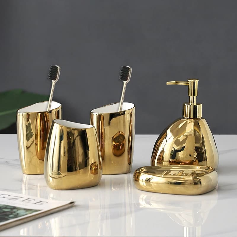 Set da cinque pezzi per bagno in ceramica dorata, set di articoli da toeletta, dispenser per dentifricio, portasapone, portaspazzolino, set di accessori per il bagno