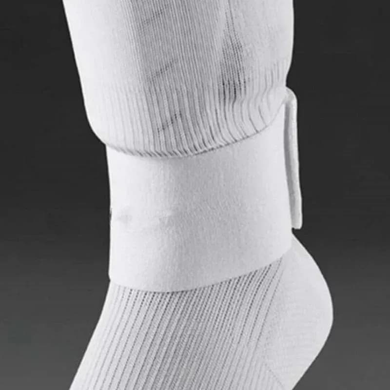 Parastinchi da Calcio con Cinghie Fisse, Supporto Compressivo per Caviglia, Maniche Antiscivolo, Cintura Protettiva, Attrezzatura di Sicurezza per Sport Calcistici