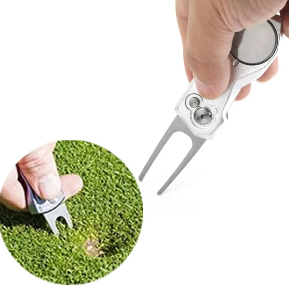 Switchblade Golf Divot Strumento di riparazione Indicatore a sfera Lega di alluminio Golf Forcella verde Pulsante pieghevole Mini Golf Divot Strumenti
