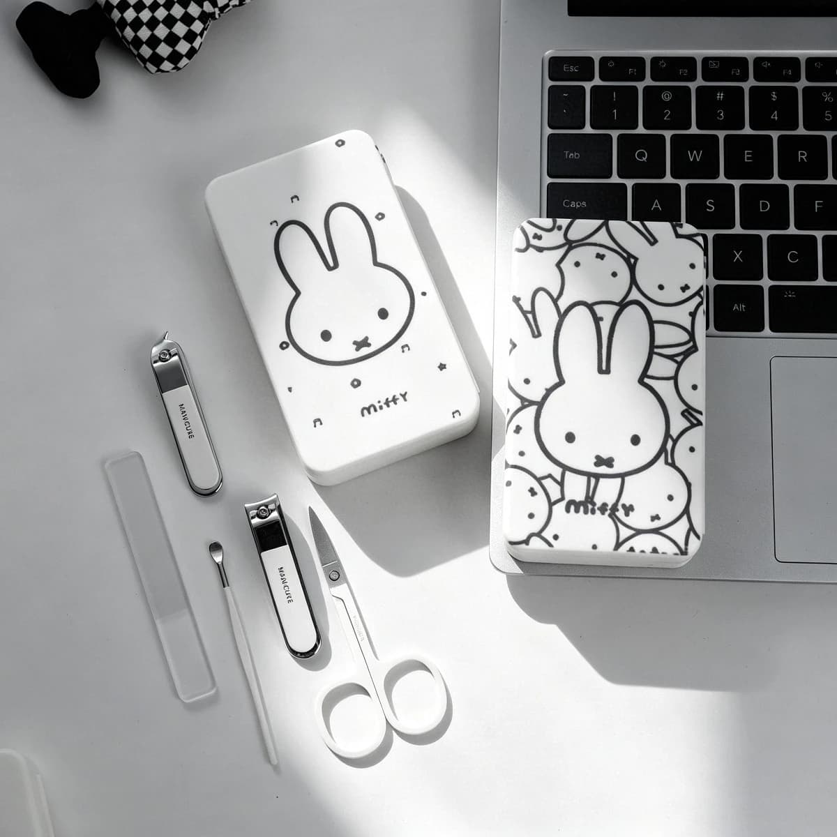 Cute White Rabbit Cartoon Nail Clipper Set Portable Mini Manicure Grooming Tool Kit Practical Travel Beauty Accessory