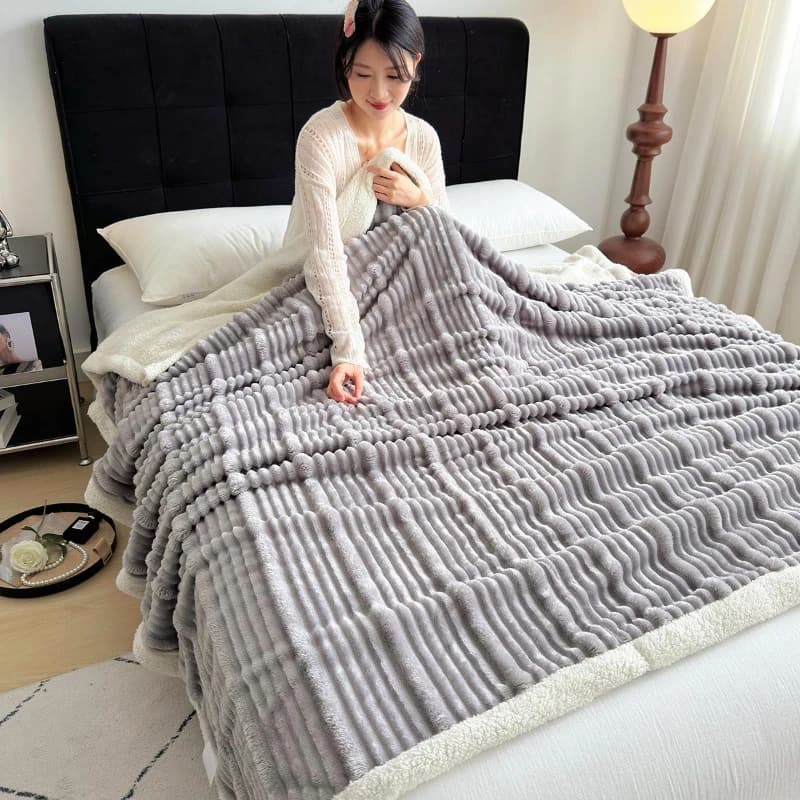Coperta invernale in pile di corallo caldo addensato per letto Tessili per la casa Coperta multifunzionale morbida a doppio tiro Copridivano Lenzuolo