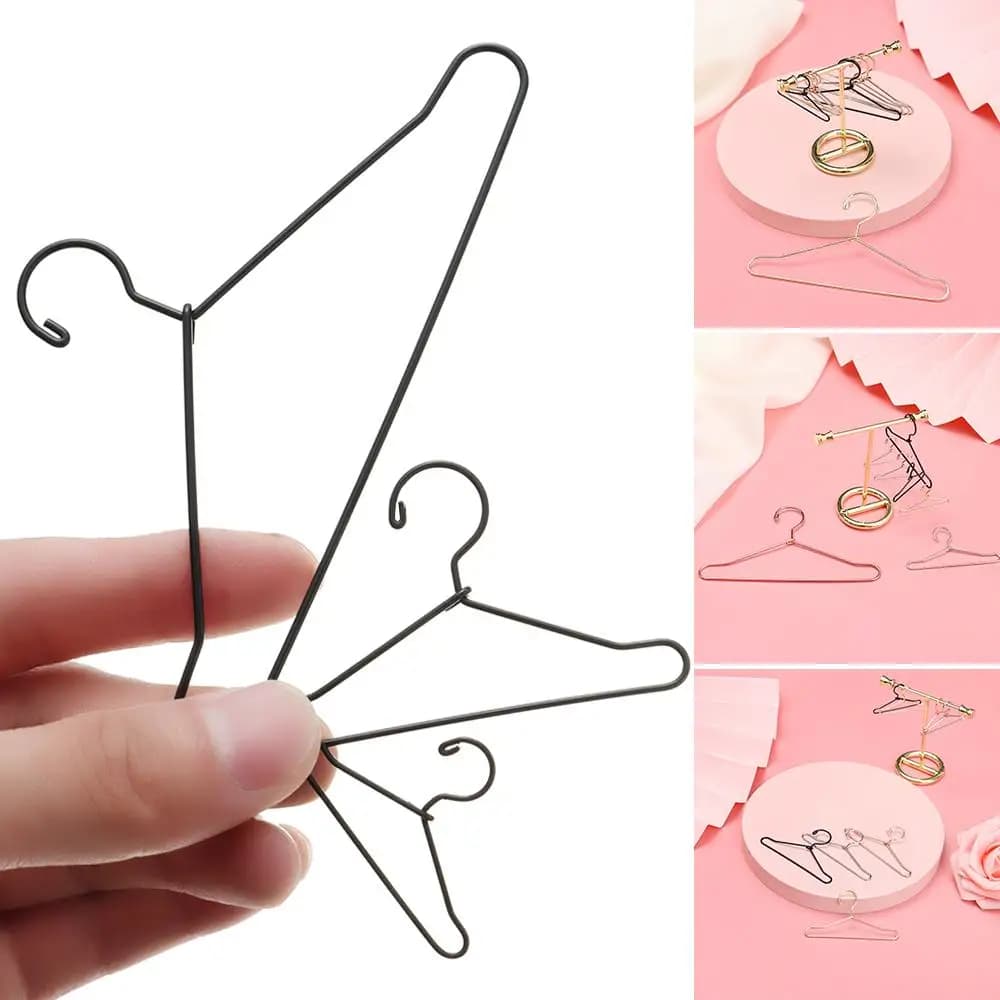 10 pezzi mini grucce carine vestiti per abiti da bambola in metallo appesi per decorazioni per mobili per guardaroba per casa delle bambole in miniatura 1/6