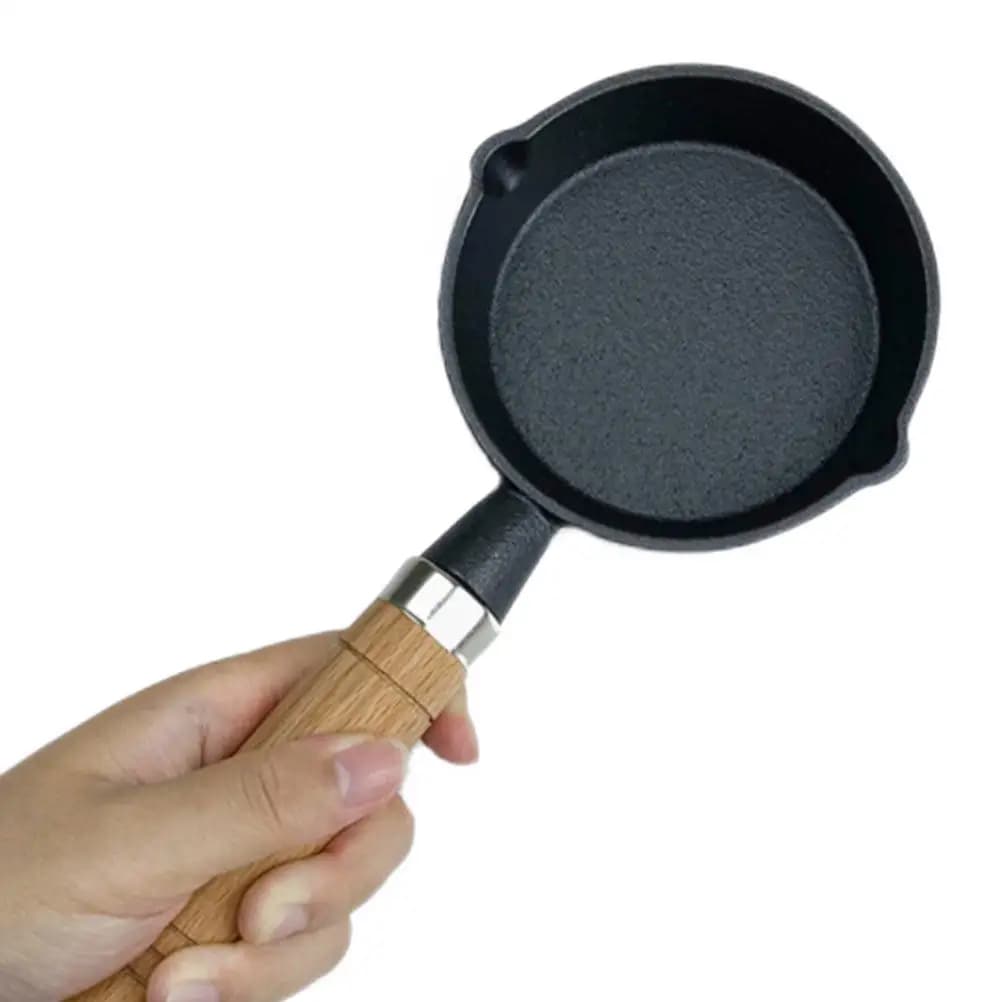 1 Pezzo Mini Padella in Ferro per Olio Caldo, Padella a Rapida Conduzione di Calore per Pancake e Omelette, Utensile da Cucina Portatile per Campeggio