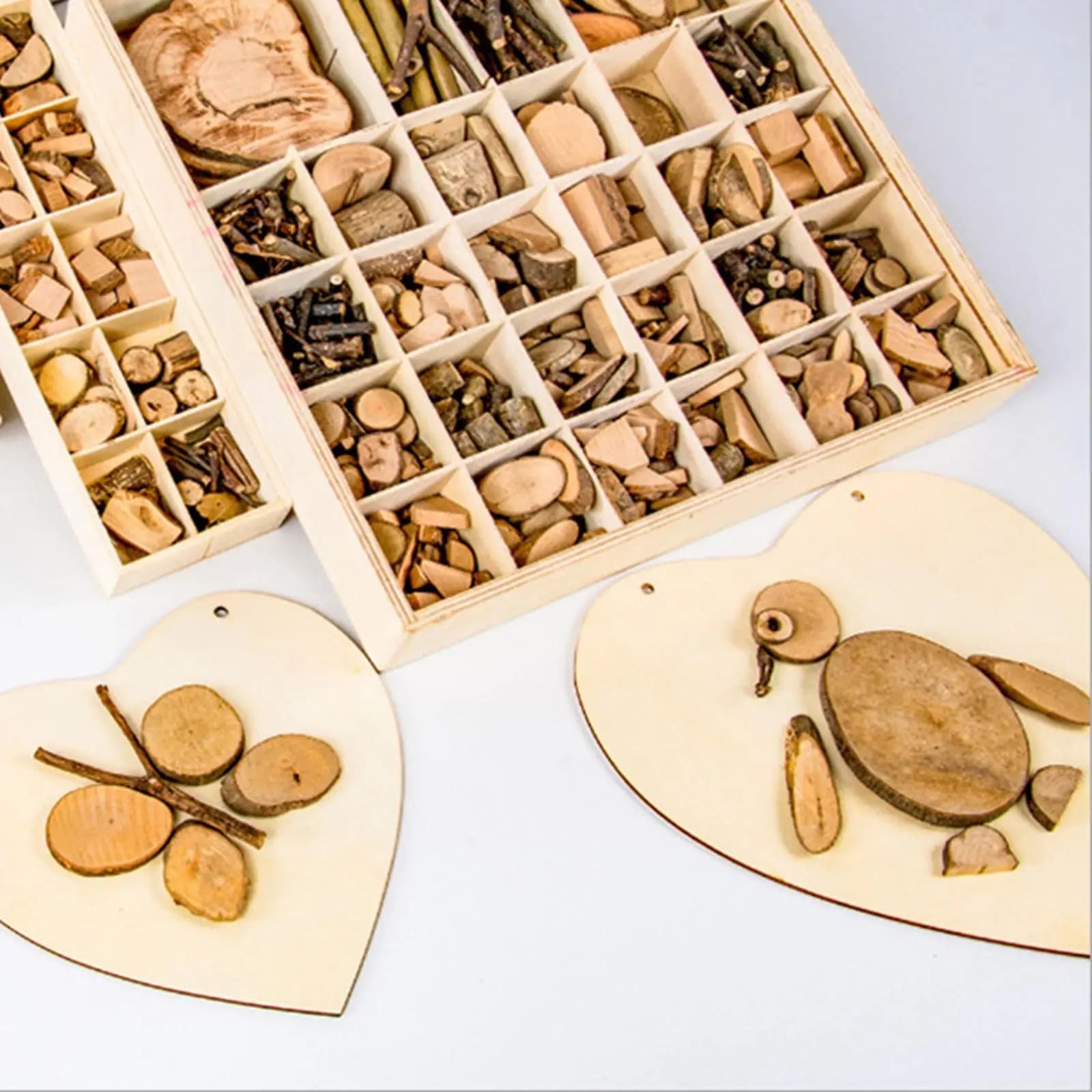 Pezzi di Legno Grezzo Assortiti per Arte e Sculture