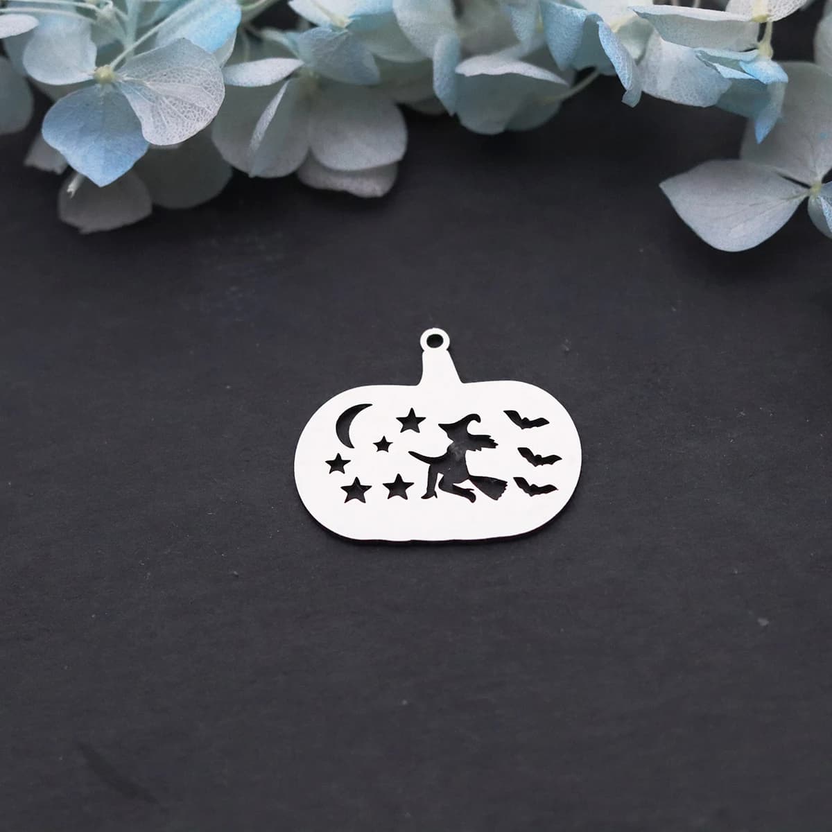 3pcs Stainless Steel Hollow Pumpkin Charms Witch Bat Halloween Pendant for DIY Jewelry Making Necklace Earrings Accessories