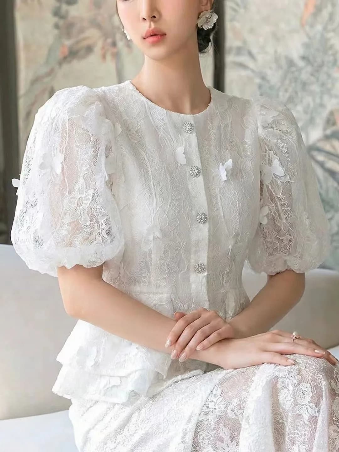 Elegante Camicia in Pizzo con Ricamo Floreale 3D, Top da Donna Versatile e Modellante che Nasconde le Forme