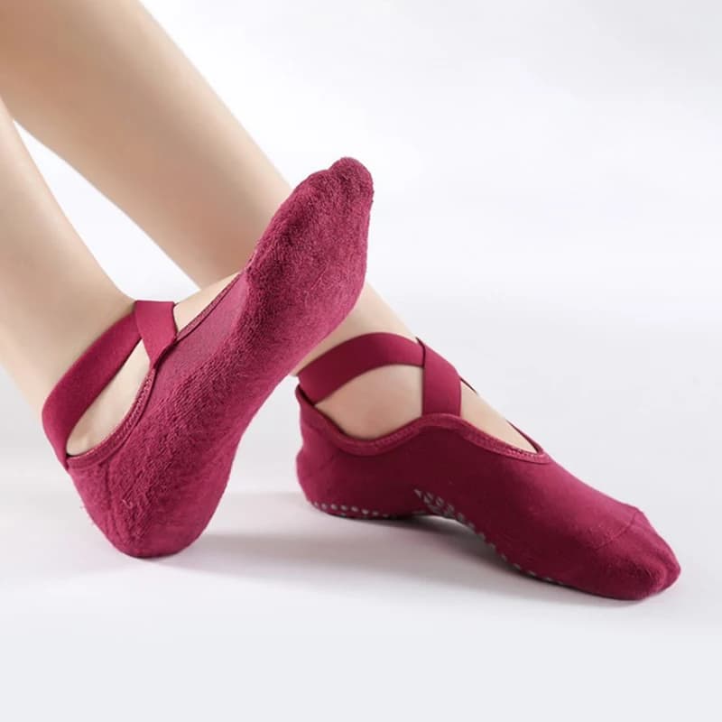 New Yoga Socks for Women Anti-Slippery Bandage Breathable Pilates Ballet Dance Socks Half Toes Socks