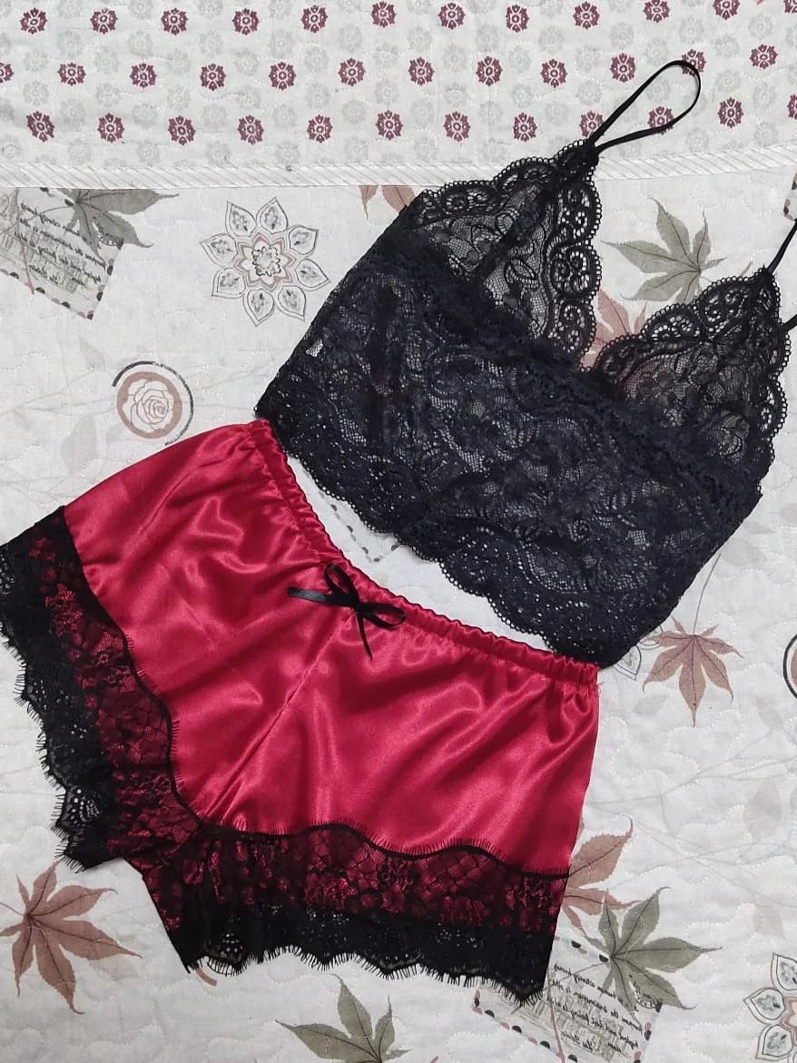 Women Sexy Summer Sleepwear 2 Pieces Lace Silk Crop Tops and Shorts Pajamas Set Lingerie Casual Nightwear Loungewear
