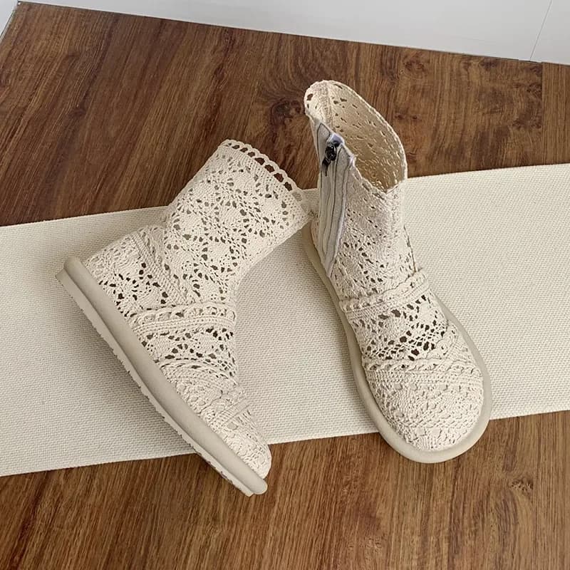 2025 Scarpe estive Stivali da donna piatti fatti a mano da donna estivi in mesh traspirante Stivali bianchi di marca sartoriale di moda