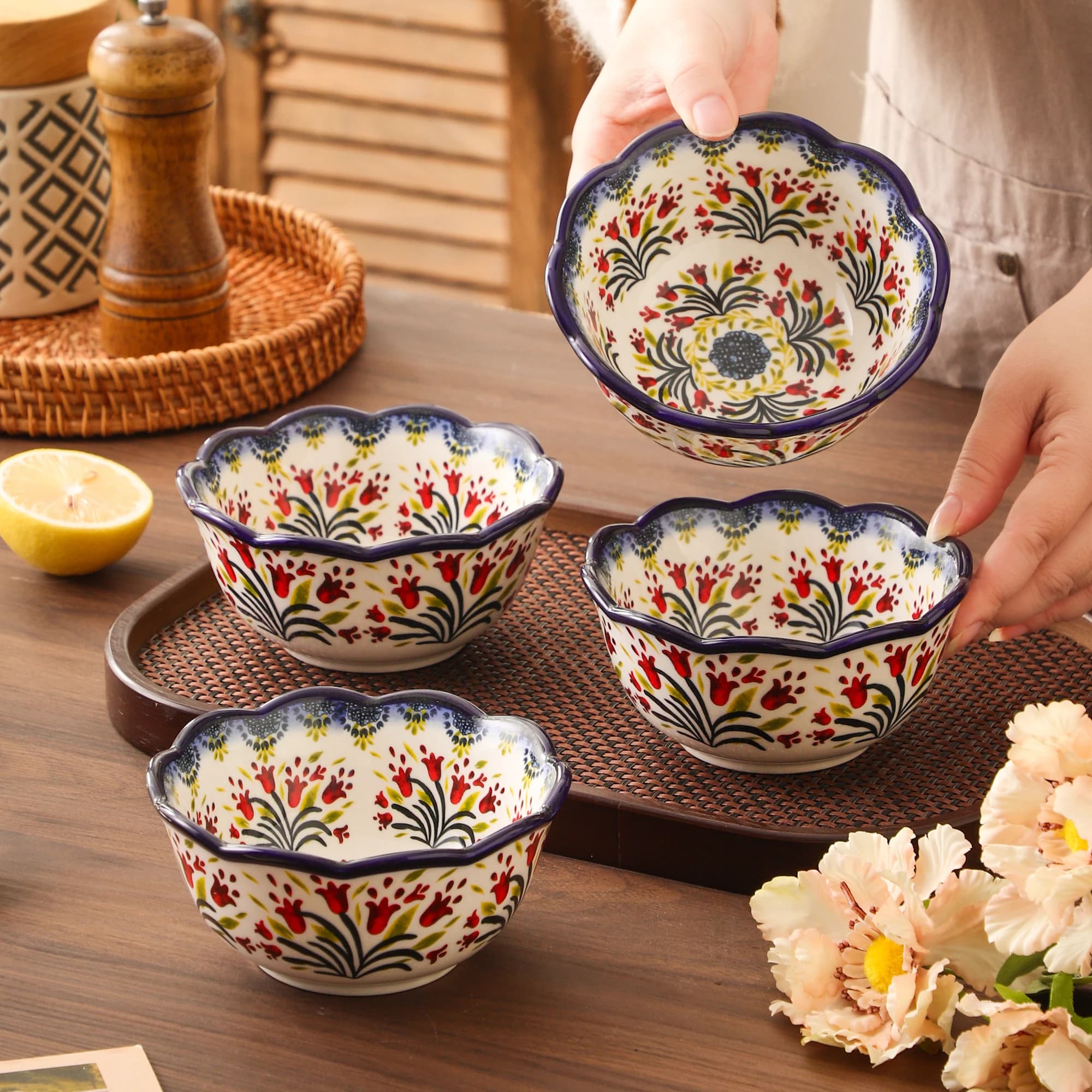 1/2/4/6/8 pezzi Piccole ciotole in ceramica con motivi floreali vintage, sicure per l'uso nel microonde, perfette per servire insalate, zuppe e riso