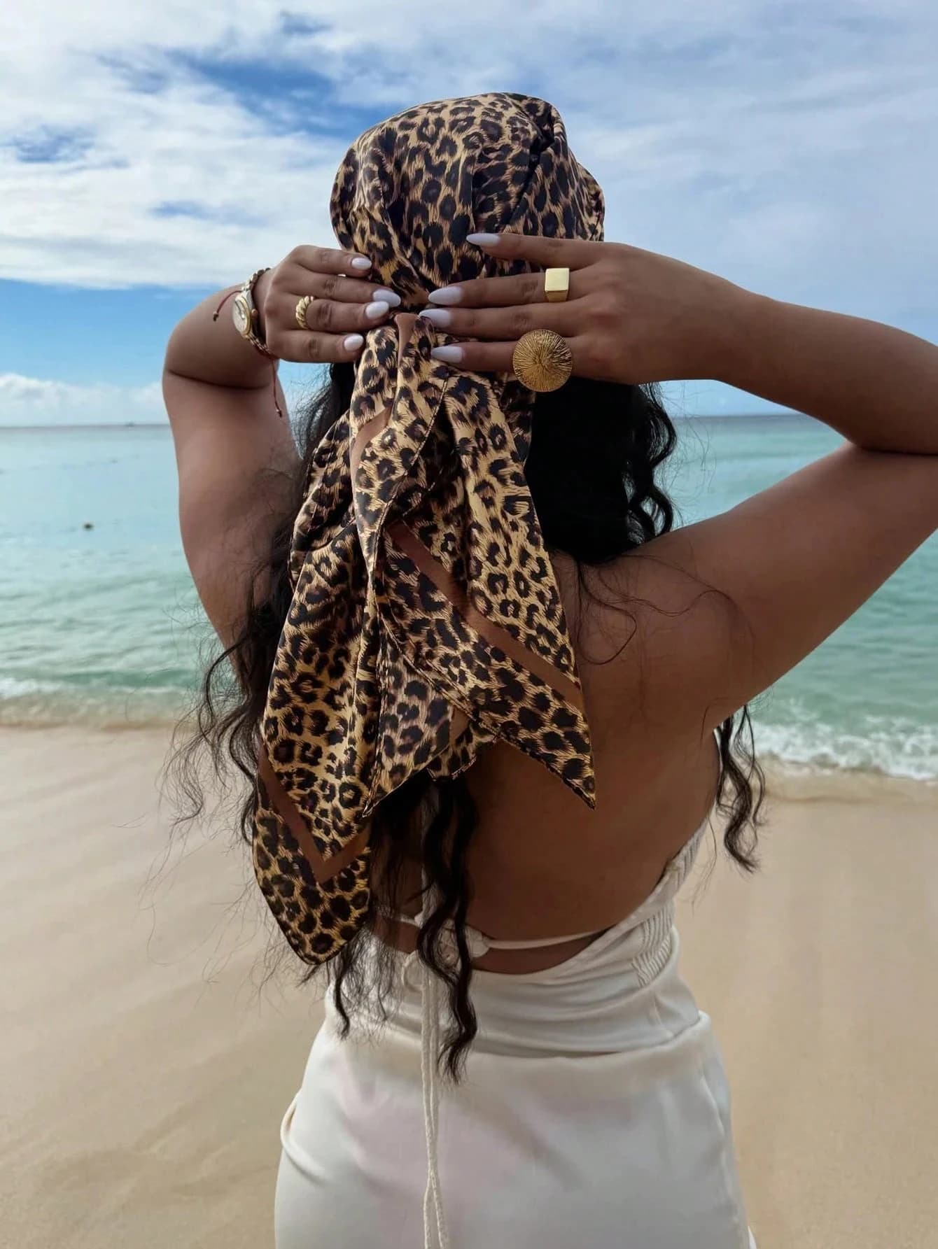 90 centimetri Stampa Leopardo Fazzoletto Da Collo Sciarpa Hijab Per Le Donne Raso di Seta Fascia Sciarpe Per Capelli Scialli Quadrati Femminili Testa Delle Signore Bandana