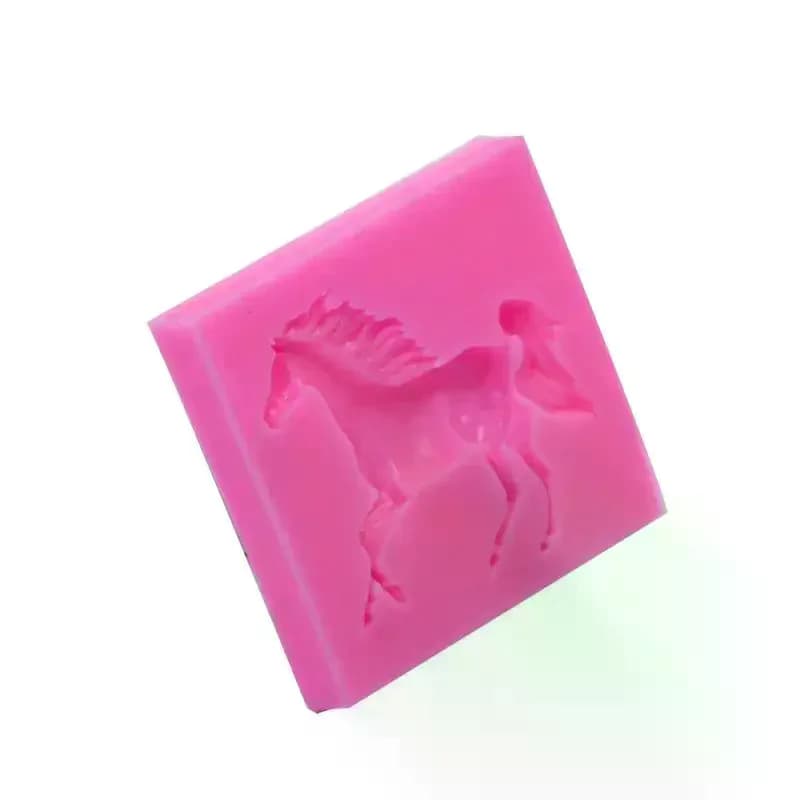 Stampi in silicone per cavalli Strumenti per decorare torte fondente per cavalli Cupcake Candy Craft Pasta di gomma Argilla polimerica