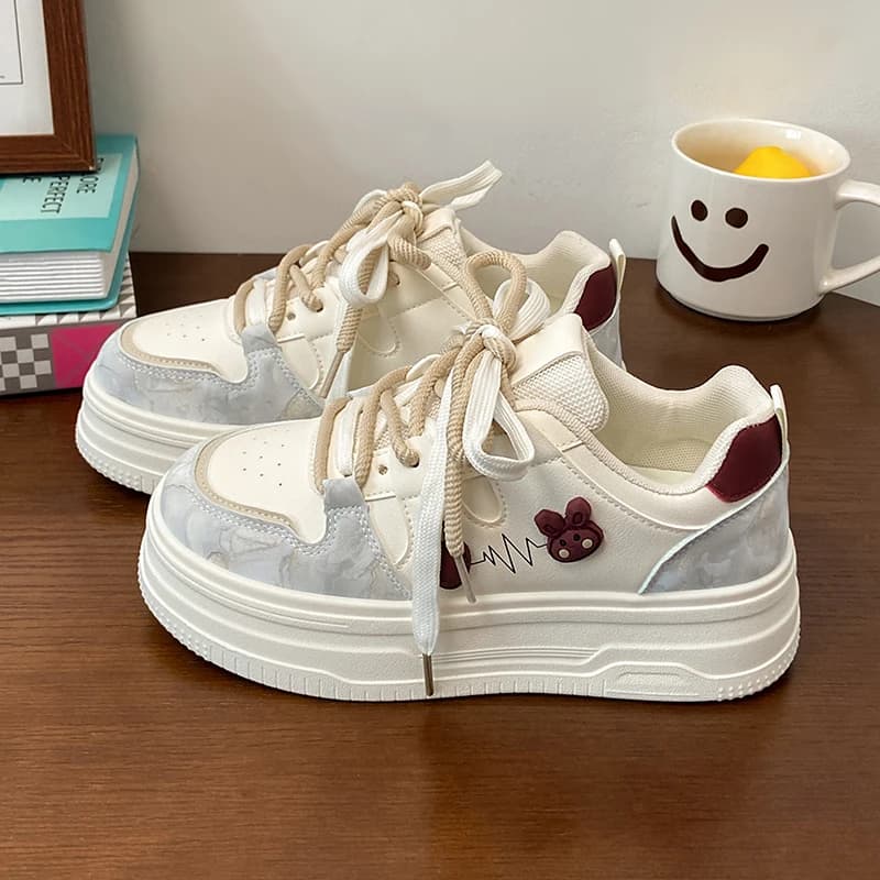 Seasons Fashion Printed Leather Sneakers Women's Thick-Soled Height Increasing Casual Sports Shoes Non-Slip Platform Skate Shoes