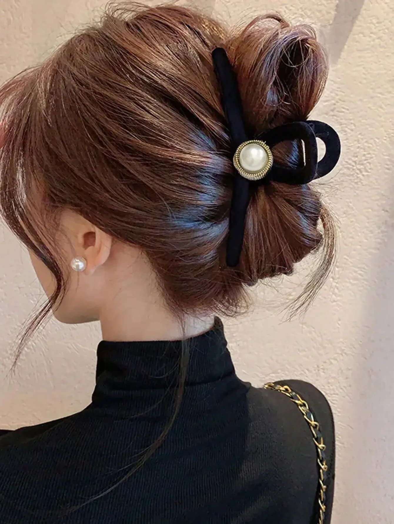 Fermaglio per capelli floccato nero con perla finta, stile elegante e semplice per donna