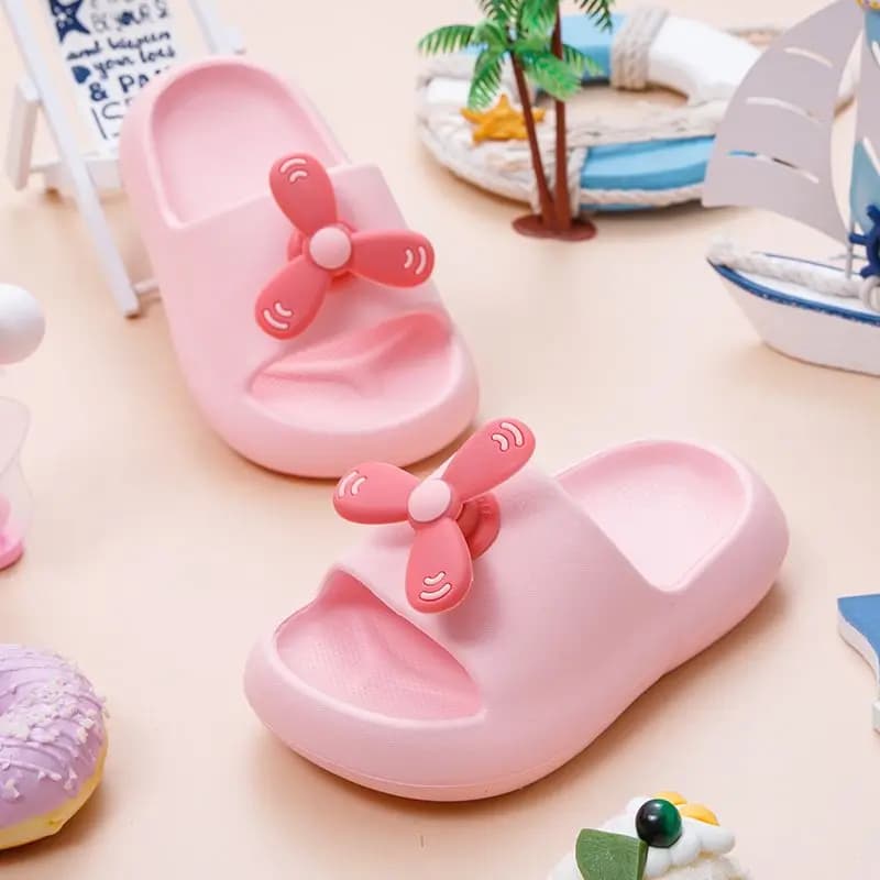 Sandali Estivi per Bambini Antiscivolo e Antiodore, Ciabatte da Bagno Unisex con Suola Morbida in EVA e Design Cartoonesco