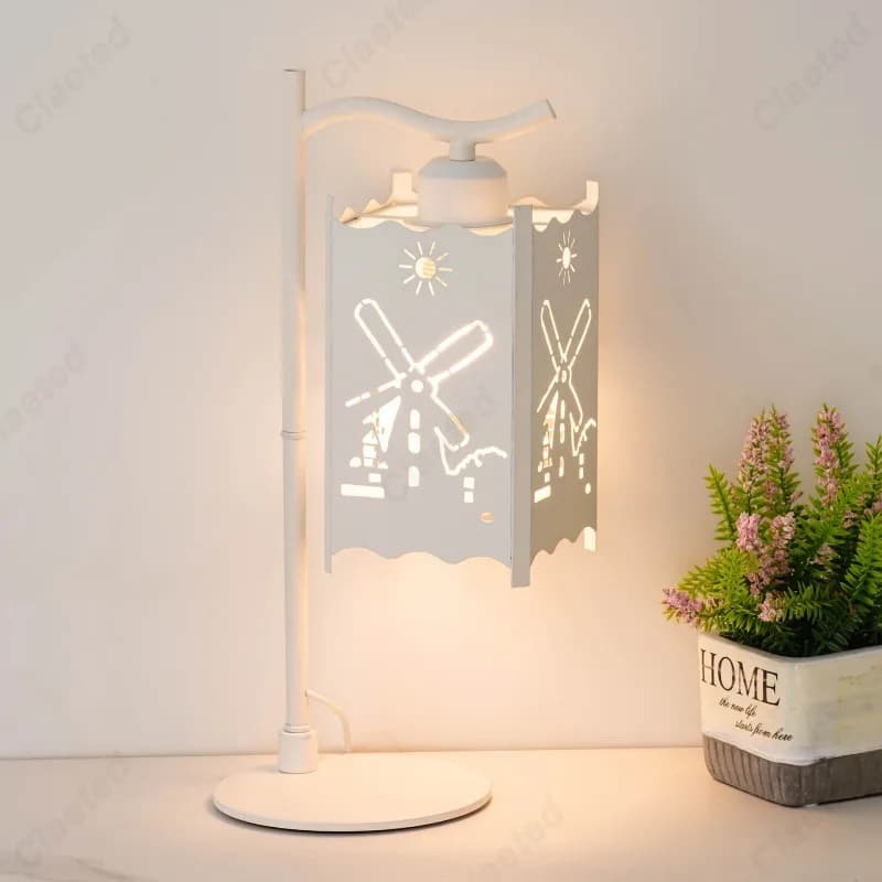 New LED Creative Desk Lamp High-end Bedside Table Lamp Bar Cafeteria Decoration Atmosphere Small Night Light